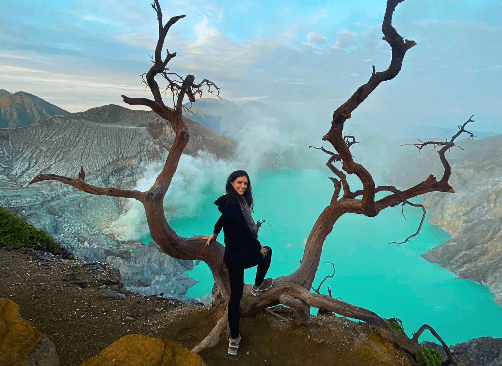 the-ultimate-guide-to-solo-female-travel-safety